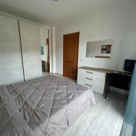 Sud Sardegna, Cagliari Elesar'shome Apartment *